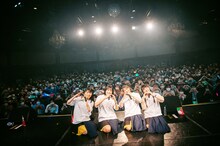 観客と記念撮影するRYUTist。（撮影：垂水佳菜）