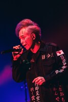 大槻ケンヂ（Vo）（撮影：コザイリサ）