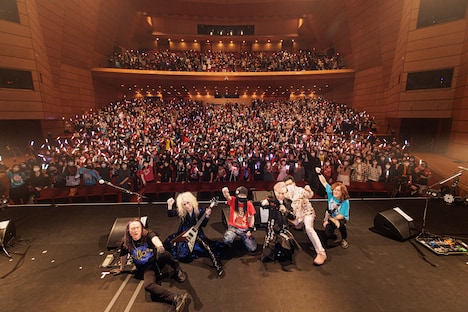 「KEEP CHEEP TRICK TOUR」最終公演の様子。（撮影：コザイリサ）