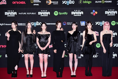 NMIXX (c)CJ ENM Co., Ltd, All Rights Reserved