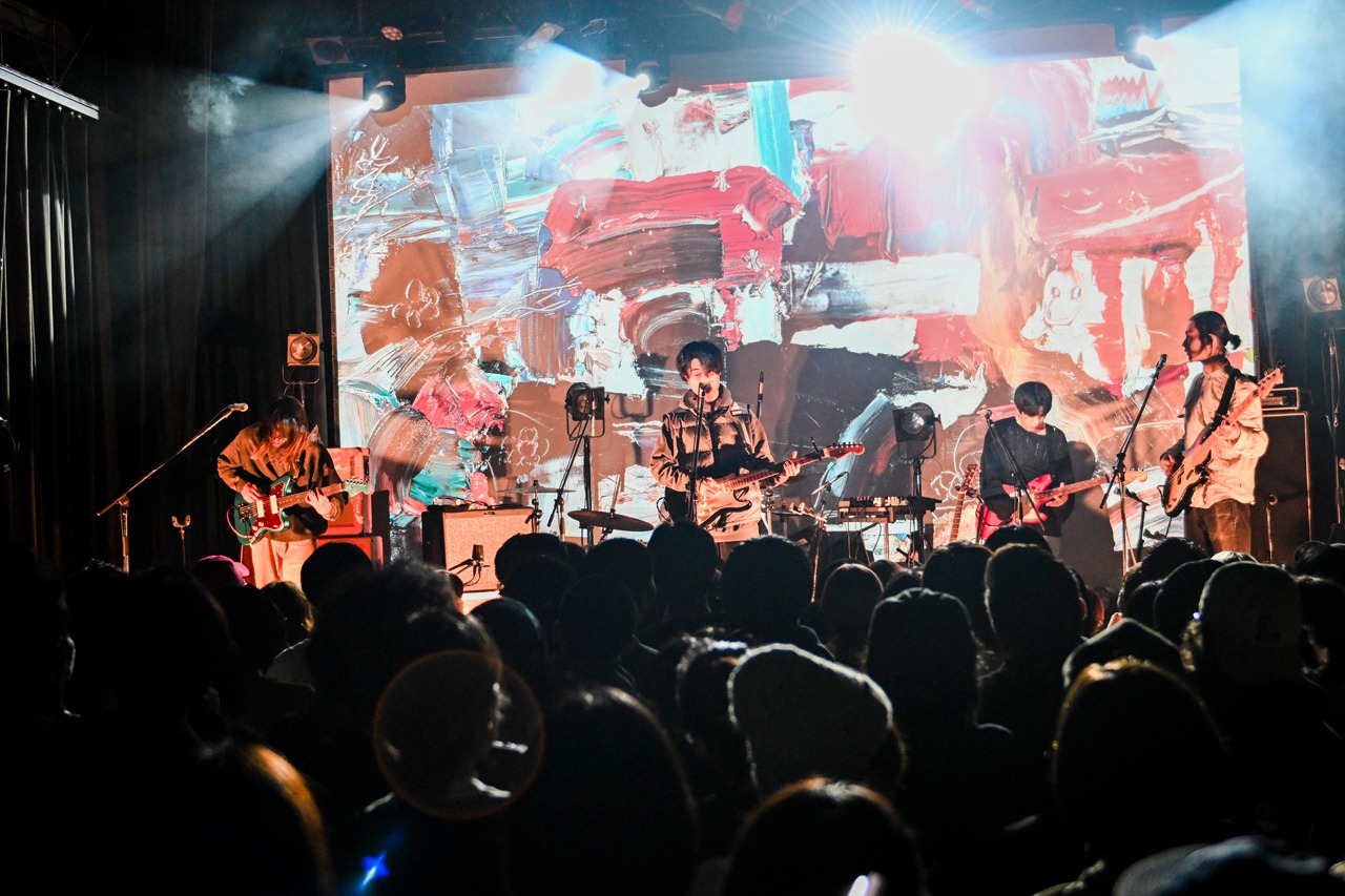 DYGL「Thirst」の様子。（Photo by Yukitaka Amemiya）