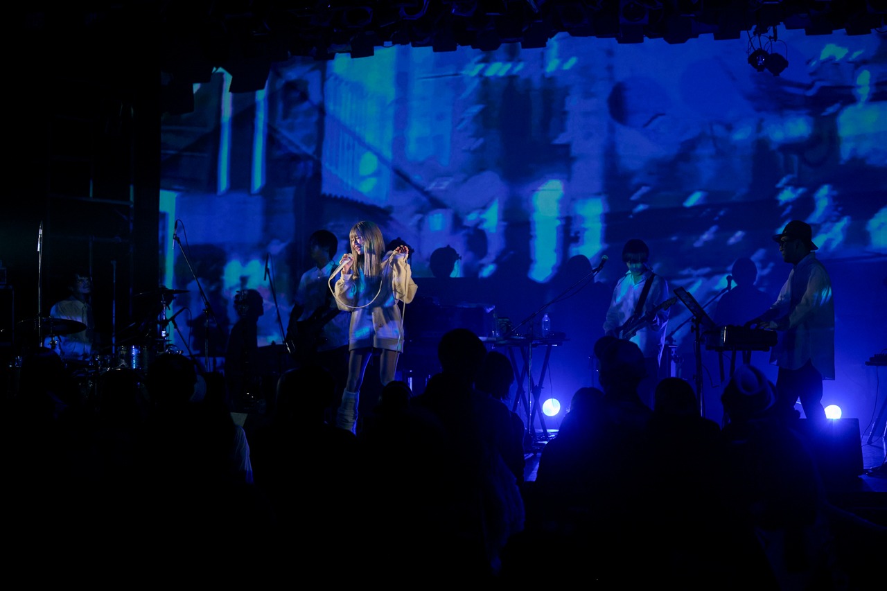 ILIE「LIVE HOUSE TOUR 2022 "AME"」東京・LIQUIDROOM公演の様子。
