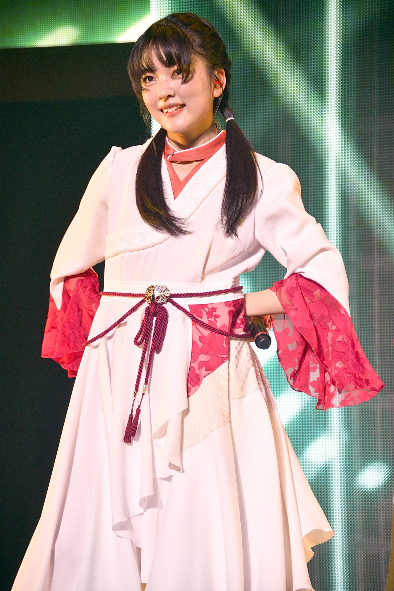 上田理子
