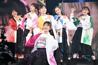 ばってん少女隊「御祭sawagi～踊れ心騒げ～」の様子。