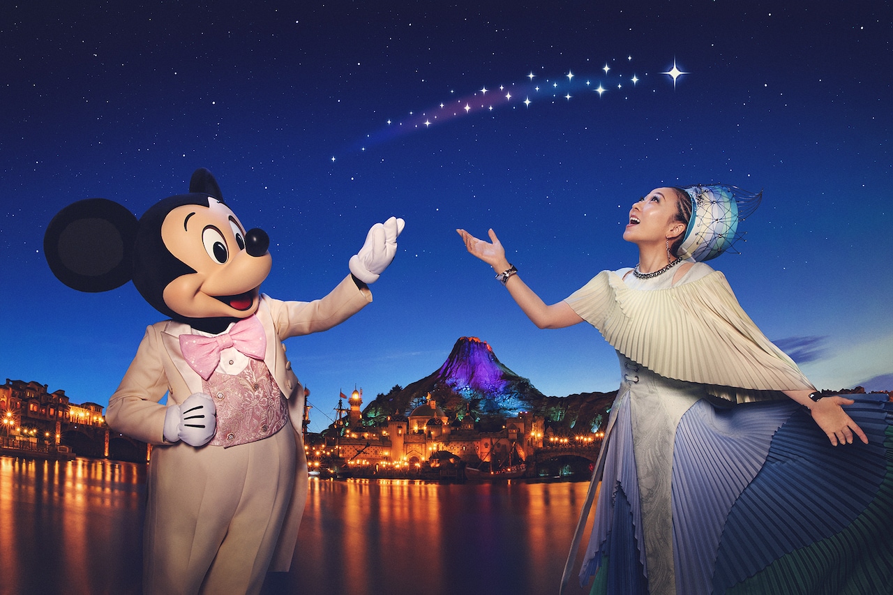 ミッキーマウスとMISIA。(c)Disney (c)Disney/Pixar