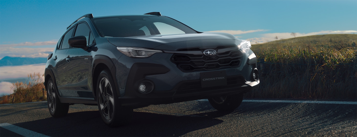 SUBARU「クロストレック」CMより。