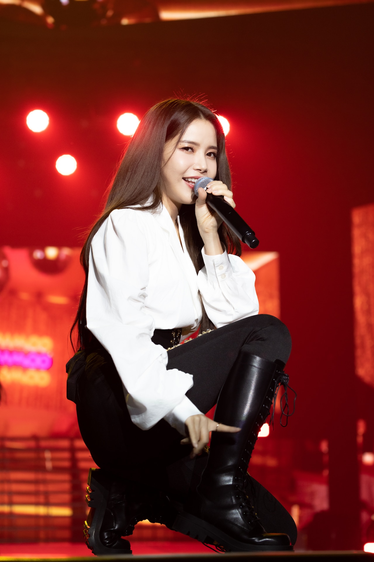 Mamamoo ソラ 渋谷 ソラ(MAMAMOO) がアーティスト収入の他に1ヶ月で1億