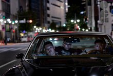 舐達麻がモデルを務める「Beats Flex『WACKO MARIA Leopard Limited Edition』」製品イメージ。