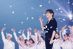 INI＆NiziUが純白コラボ！IVE、NewJeansら豪華競演「2022 MAMA」ラストはj-hopeのピースで幕