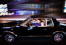 舐達麻がモデルを務める「Beats Flex『WACKO MARIA Leopard Limited Edition』」製品イメージ。