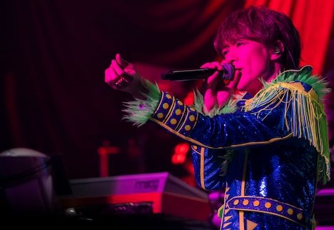 貴水博之（Vo）（撮影：中村功）