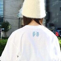 「ライブナタリー “フジファブリック × Vaundy”」オリジナルグッズのTシャツ。