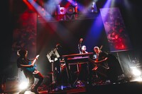 DESTINY 8（撮影：関口佳代）