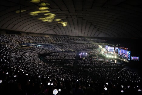 「SEVENTEEN WORLD TOUR [BE THE SUN] - JAPAN」11月26日公演の様子。 (P)&(C) PLEDIS Entertainment