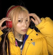 木下百花、眉村ちあきとのコラボ曲「Make love…」配信リリース
