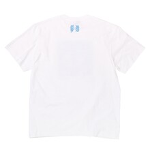 「ライブナタリー “フジファブリック × Vaundy”」オリジナルグッズのTシャツ。