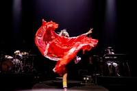 斉藤朱夏（Photo by Viola Kam［V'z Twinkle］）