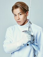 RIKU扮するマグナス・ヴォルカー。