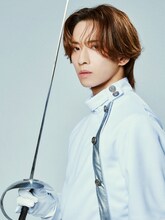 吉高志音が演じるハーゲン・アクスマン。