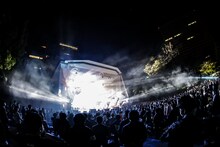 「Devil ANTHEM. 8th Anniversary ONE MAN LIVE 『でび野音祭2022』」の様子。（撮影：笹森健一）