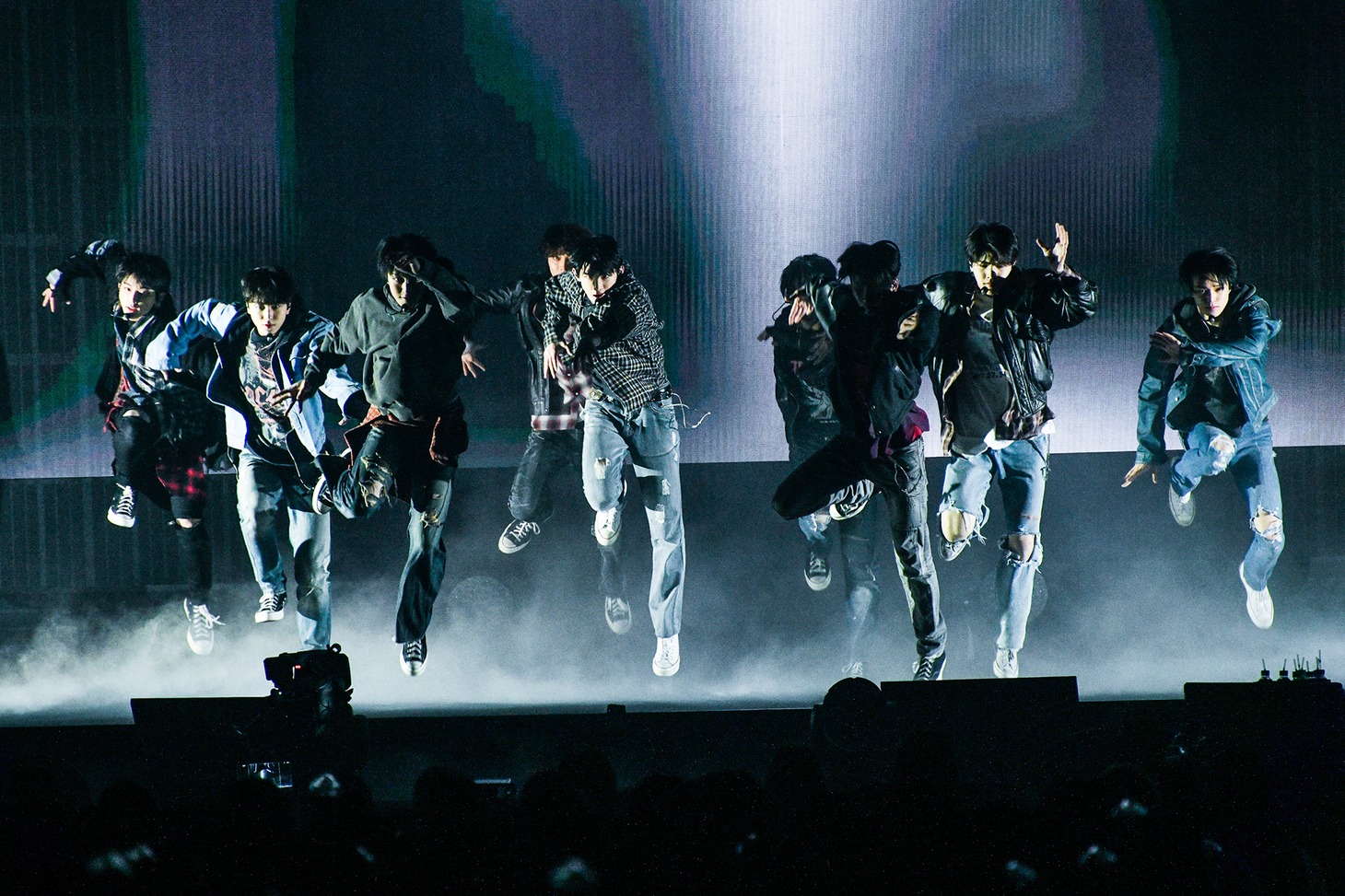 「&TEAM DEBUT SHOWCASE [First Howling : ME]」の様子。