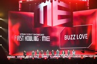 「&TEAM DEBUT SHOWCASE [First Howling : ME]」の様子。