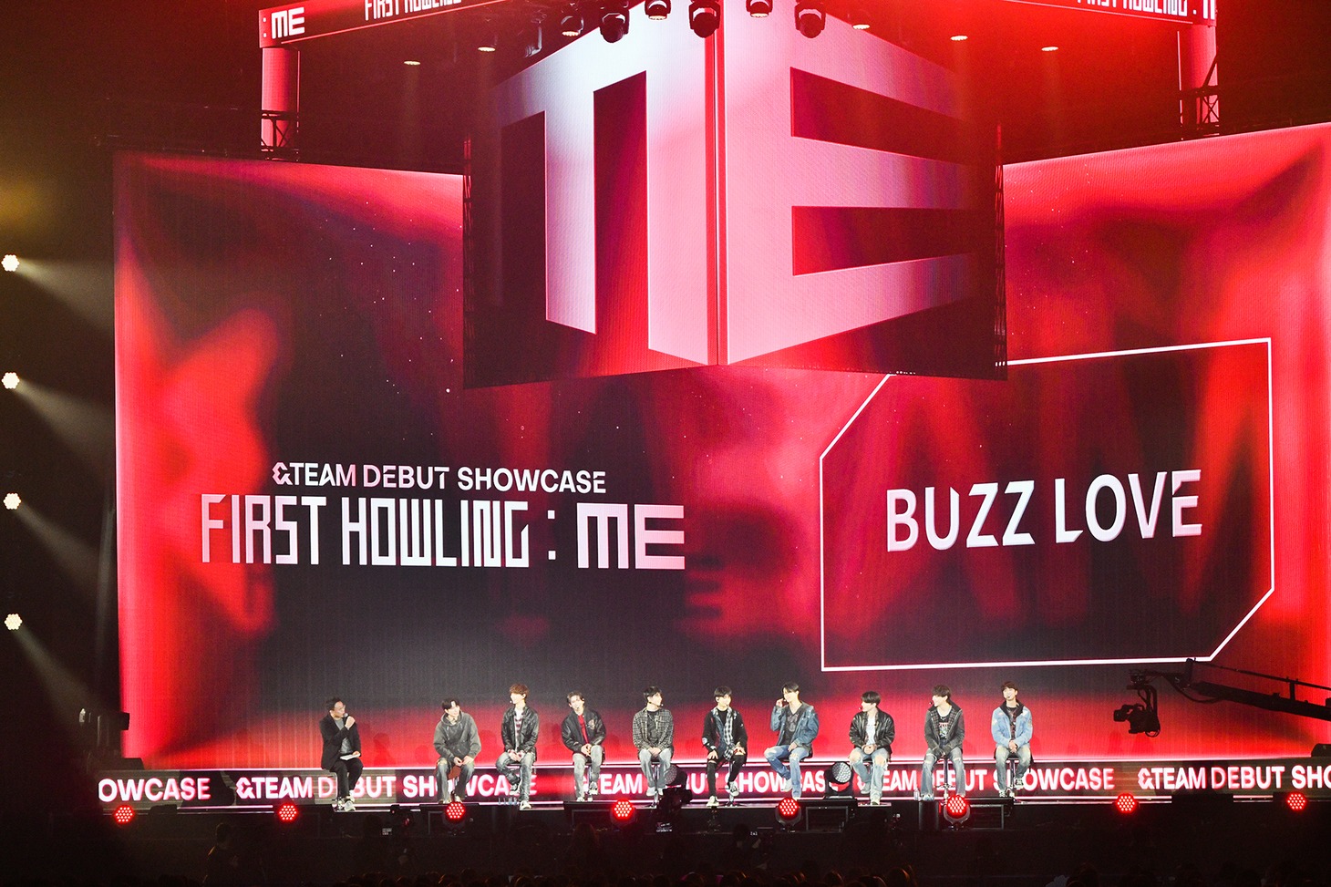 「&TEAM DEBUT SHOWCASE [First Howling : ME]」の様子。