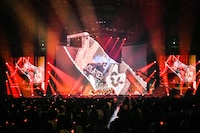 「&TEAM DEBUT SHOWCASE [First Howling : ME]」の様子。