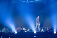 「&TEAM DEBUT SHOWCASE [First Howling : ME]」の様子。