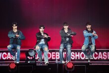 「&TEAM DEBUT SHOWCASE [First Howling : ME]」の様子。