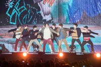 「&TEAM DEBUT SHOWCASE [First Howling : ME]」の様子。