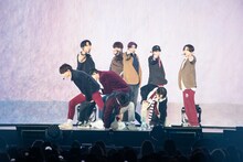 「&TEAM DEBUT SHOWCASE [First Howling : ME]」の様子。