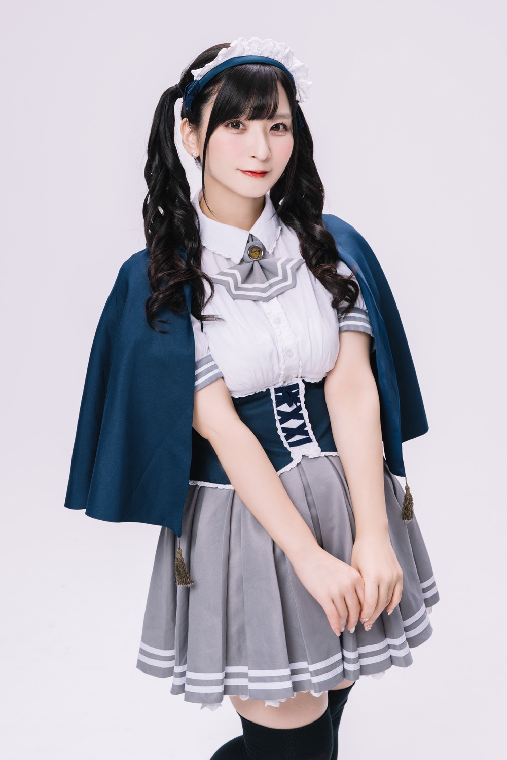 東城アミナ