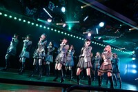 「AKB48劇場17周年特別記念公演」の様子。(c)AKB48
