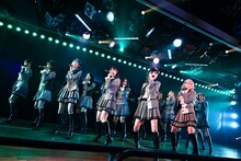 「AKB48劇場17周年特別記念公演」の様子。(c)AKB48