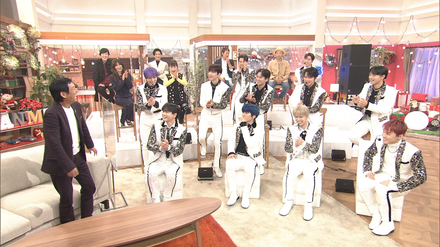 「第12回明石家紅白！」より。（写真提供：NHK）
