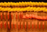 途中で止まったドミノ。