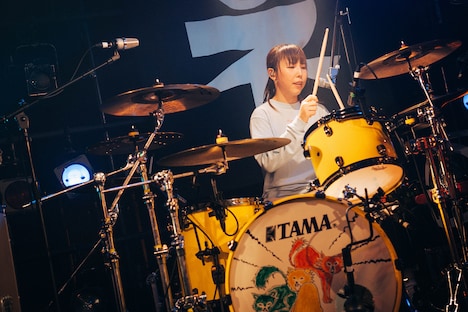 美咲（Dr, Cho / Hump Back）（撮影：垂水佳菜）