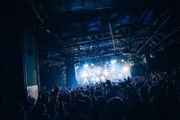 ネクライトーキー（撮影：垂水佳菜）