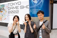 左から嵯峨寛子さん、のっちさん、田辺太陽さん。