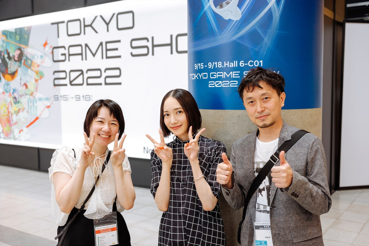 左から嵯峨寛子さん、のっちさん、田辺太陽さん。