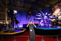 等身大ペルソナの立像。左からP4のイザナギ、P5のアルセーヌ、P3のタナトス。