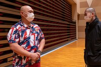 クロちゃんとWACK辻山氏。