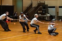 綱引きの様子。