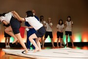 相撲の様子。