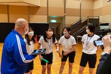 赤チームとクロちゃん。