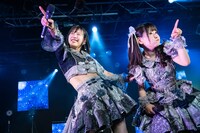 左から水湊みお、小鳥遊るい。