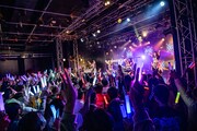 盛り上がるフロア。