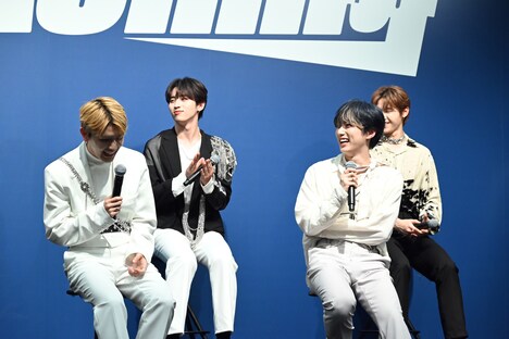 「INI 1ST ALBUM『Awakening』“覚醒 前夜祭”」の様子。