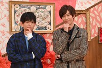 左から松丸亮吾、阿部亮平（Snow Man）。(c)フジテレビ